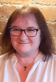 A photo of Sarah Curl, one of the 2023 deacons for Southwark Diocese